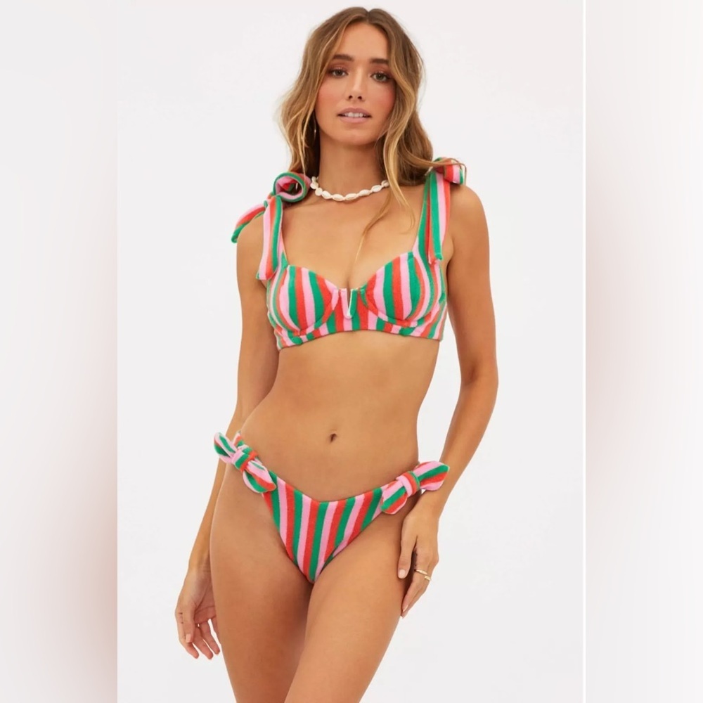 [NWT] Beach Riot Blair Pepper Palm Beach Stripe Bikini Set - Size Medium